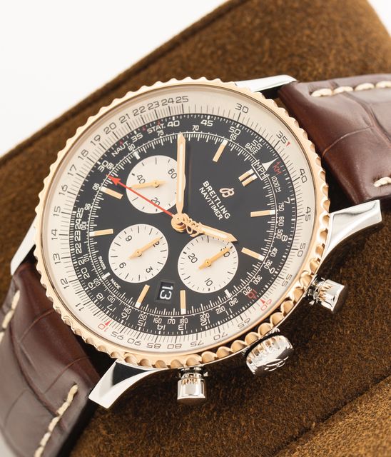 Breitling Navitimer B01 Chronograph 46 UB0127 Image 5